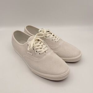 Vans Classic Low Top Sneakers Neutral Beige Lace Up NWOT Women’s Size 10